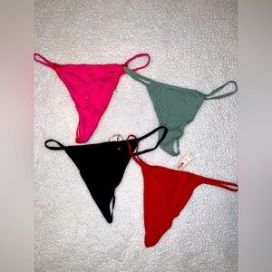 Victoria’s Secret thong set